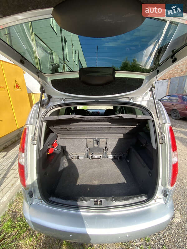 Мікровен Skoda Roomster 2010 в Львові