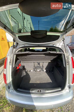 Микровэн Skoda Roomster 2010 в 