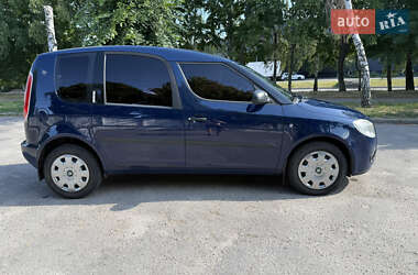 Микровэн Skoda Roomster 2009 в 