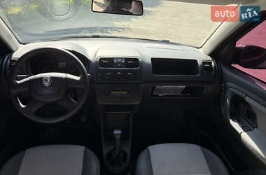 Микровэн Skoda Roomster 2009 в 