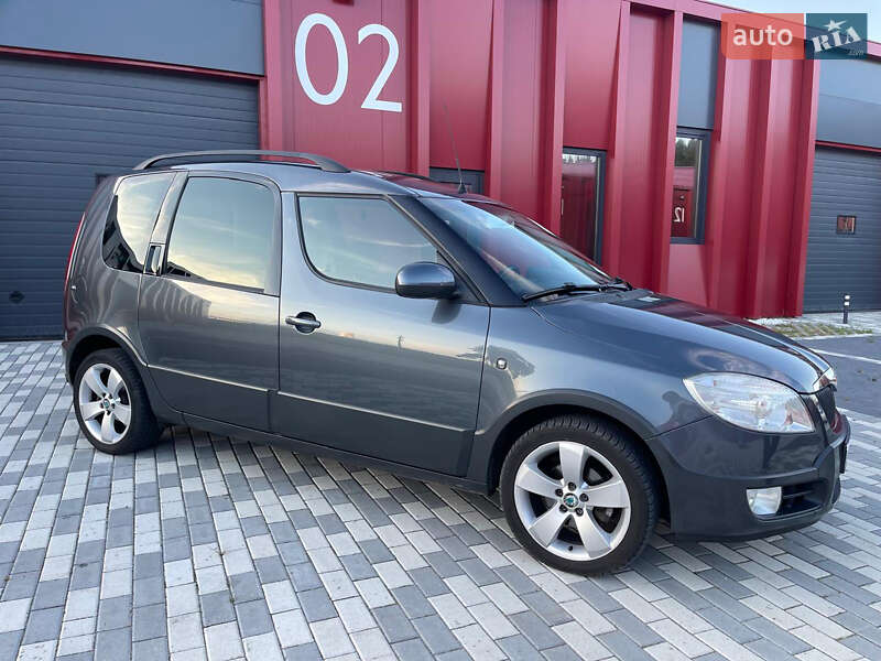 Микровэн Skoda Roomster 2008 в Львове