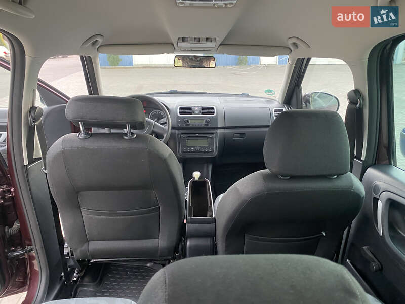Микровэн Skoda Roomster 2009 в Виннице