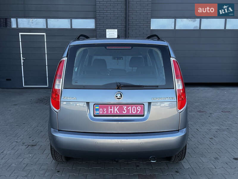 Микровэн Skoda Roomster 2013 в Луцке