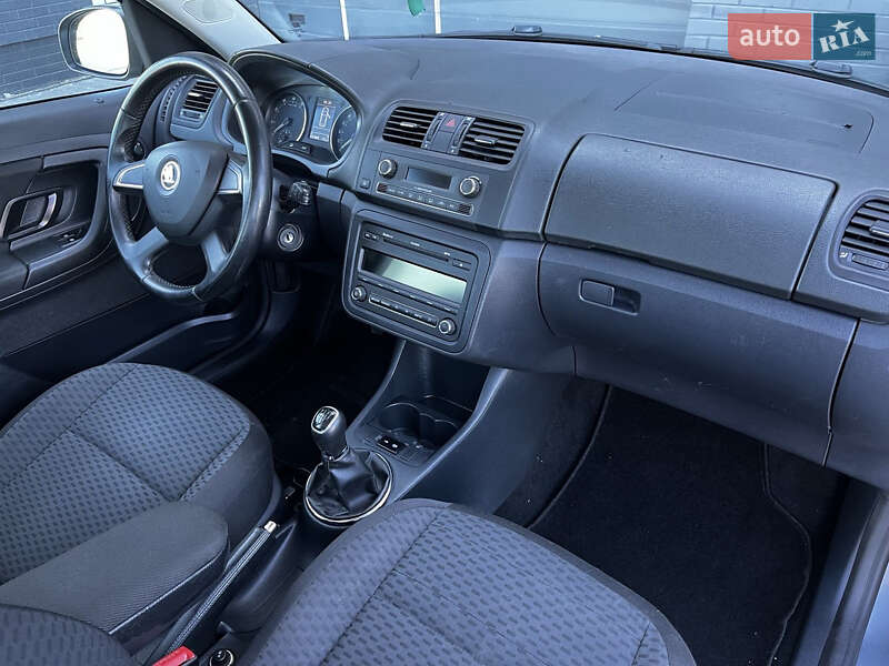 Микровэн Skoda Roomster 2013 в Луцке