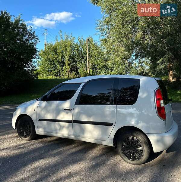 Мікровен Skoda Roomster 2009 в Львові