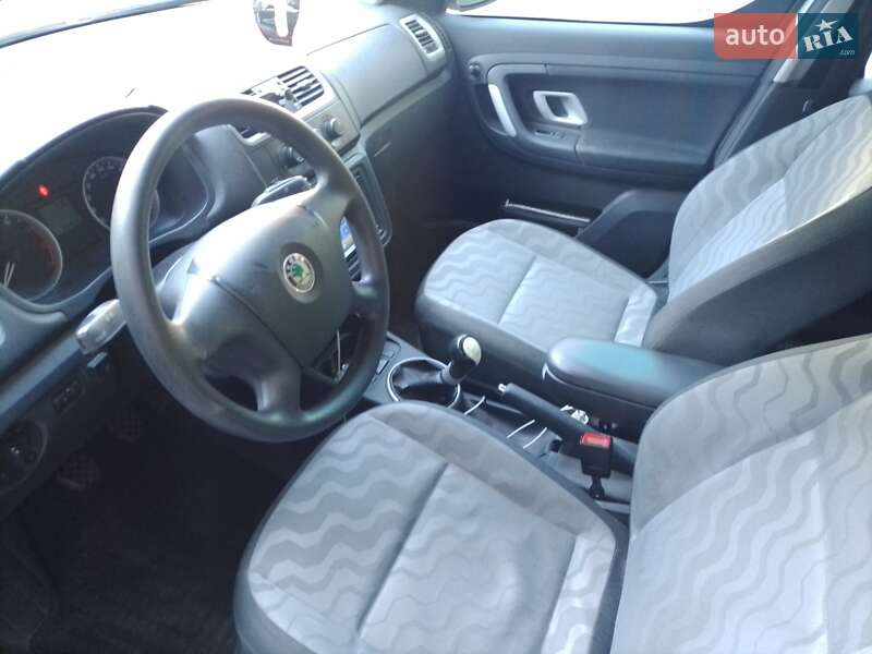 Микровэн Skoda Roomster 2008 в Киеве