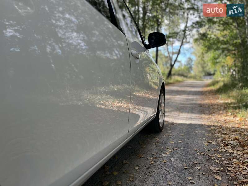 Мікровен Skoda Roomster 2014 в Звягелі