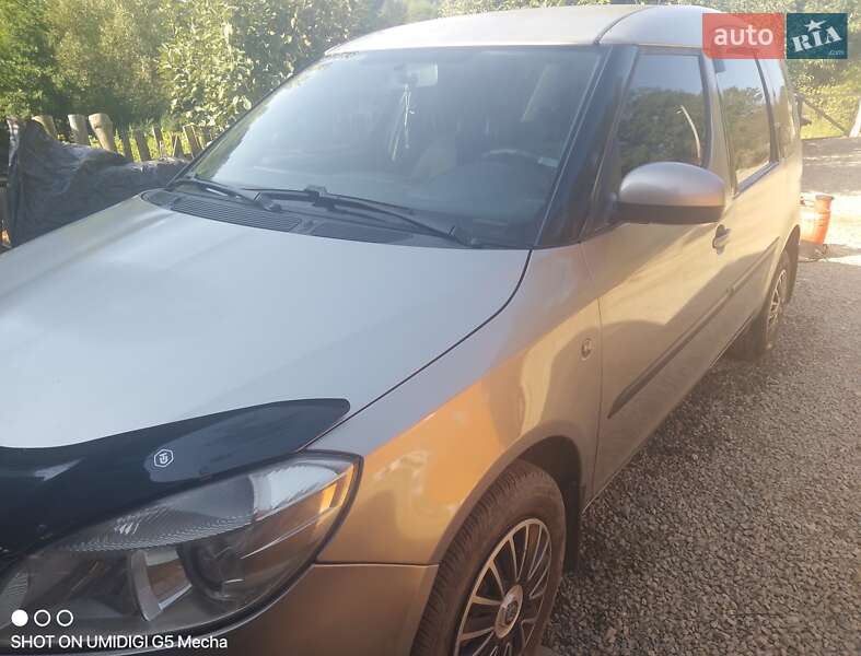 Мікровен Skoda Roomster 2012 в Борщеві