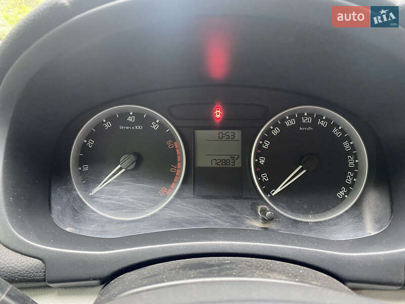 Микровэн Skoda Roomster 2007 в Хмельницком фото 5 Микровэн Skoda Roomster 2007 в Хмельницком