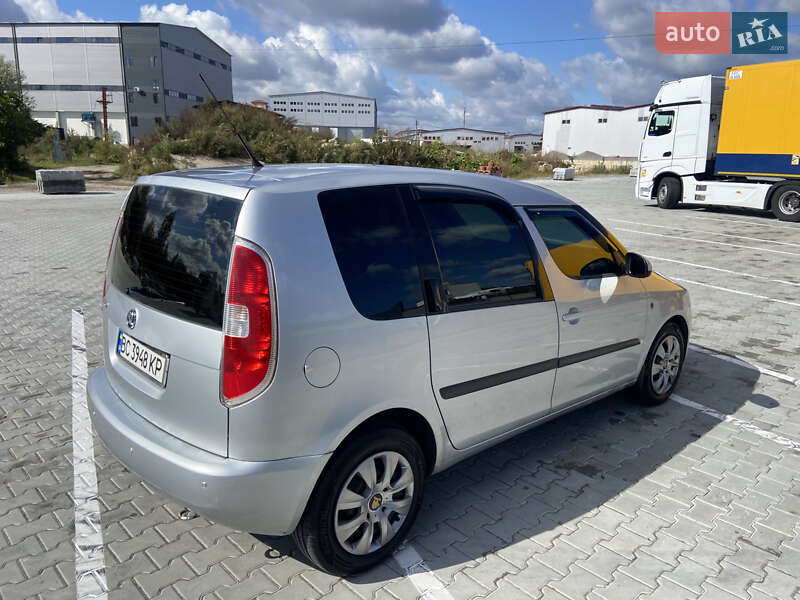 Мікровен Skoda Roomster 2010 в Львові