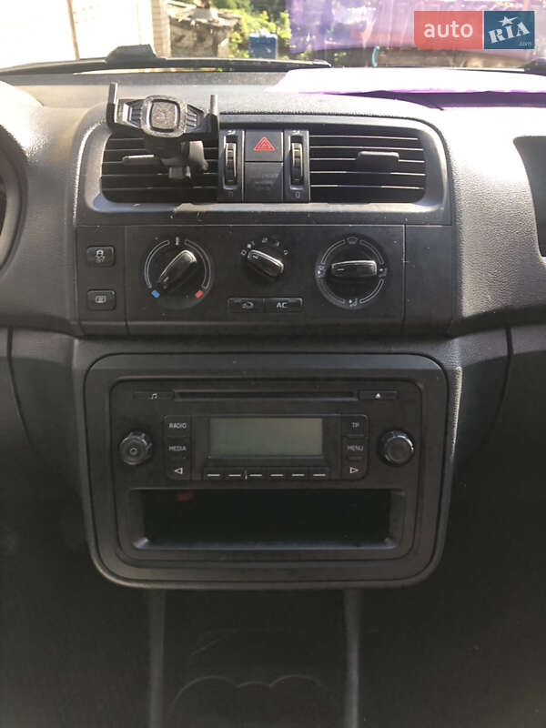 Микровэн Skoda Roomster 2013 в Теплике