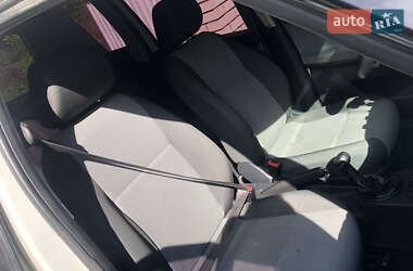 Микровэн Skoda Roomster 2013 в 
