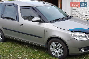 Микровэн Skoda Roomster 2008 в Городенке