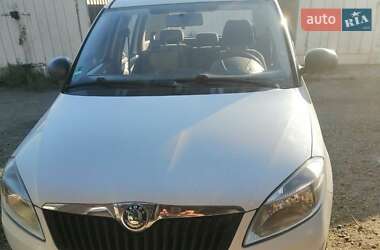 Мікровен Skoda Roomster 2011 в Івано-Франківську