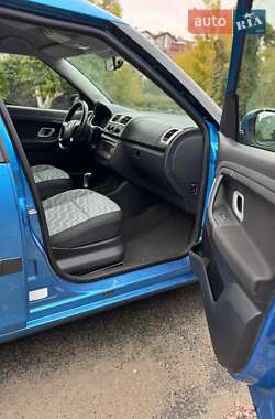 Микровэн Skoda Roomster 2008 в 