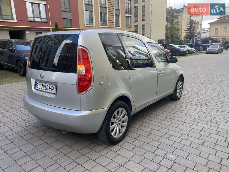 Микровэн Skoda Roomster 2007 в Львове фото 4 Микровэн Skoda Roomster 2007 в Львове