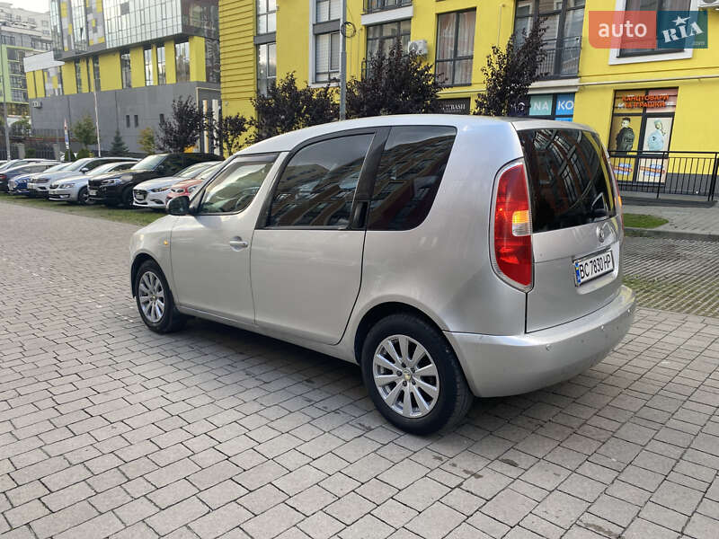 Микровэн Skoda Roomster 2007 в Львове фото 6 Микровэн Skoda Roomster 2007 в Львове