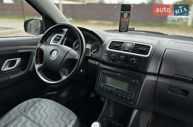 Микровэн Skoda Roomster 2007 в 