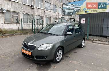 Микровэн Skoda Roomster 2007 в 