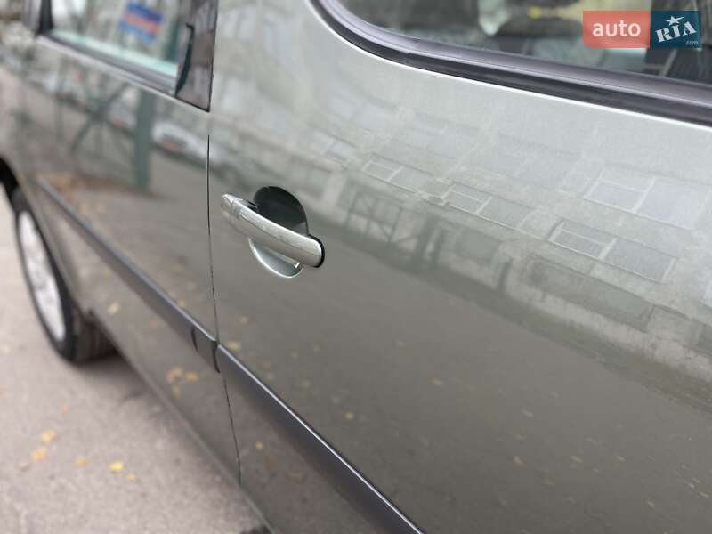 Микровэн Skoda Roomster 2007 в Сумах фото 23 Микровэн Skoda Roomster 2007 в Сумах