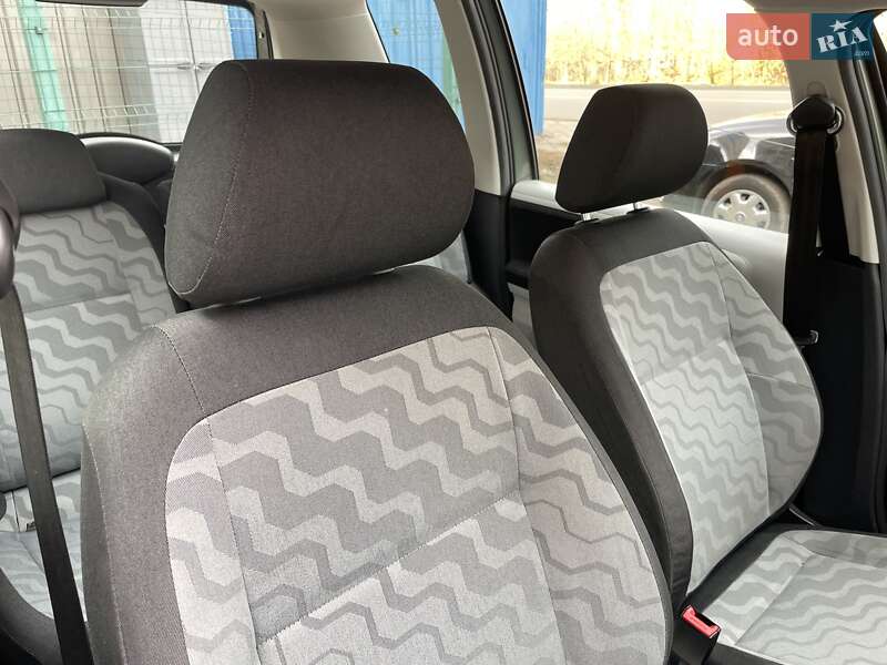 Микровэн Skoda Roomster 2007 в Сумах фото 58 Микровэн Skoda Roomster 2007 в Сумах