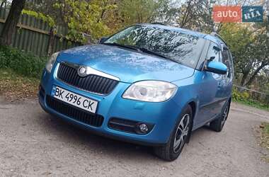 Микровэн Skoda Roomster 2007 в Ровно