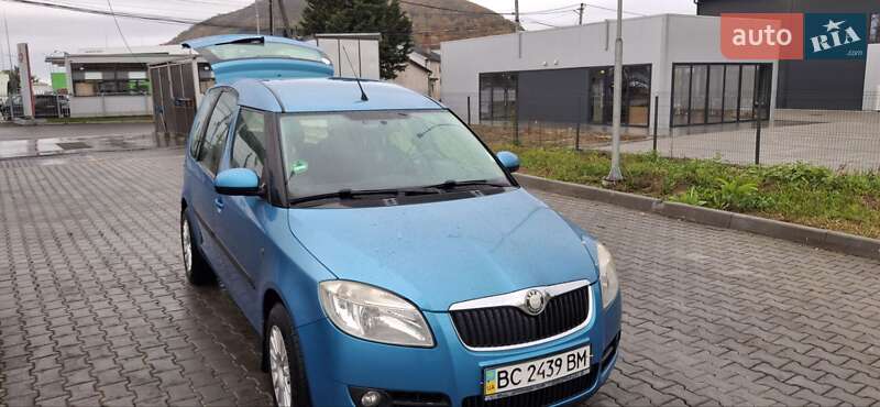 Микровэн Skoda Roomster 2008 в Мукачево