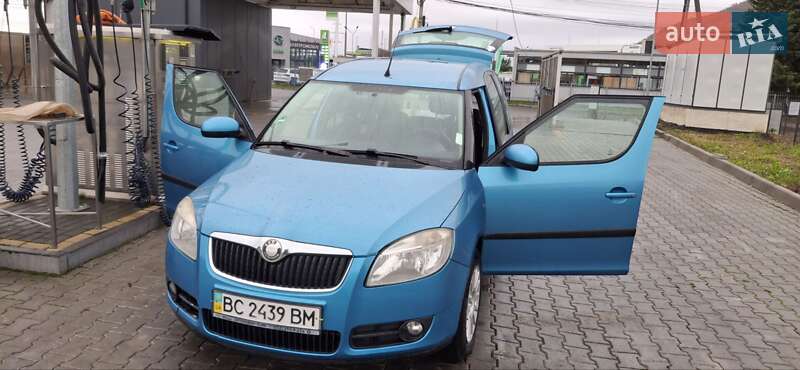 Микровэн Skoda Roomster 2008 в Мукачево