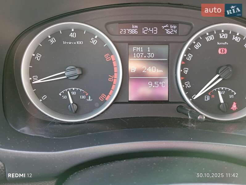 Микровэн Skoda Roomster 2006 в Шостке фото 45 Микровэн Skoda Roomster 2006 в Шостке