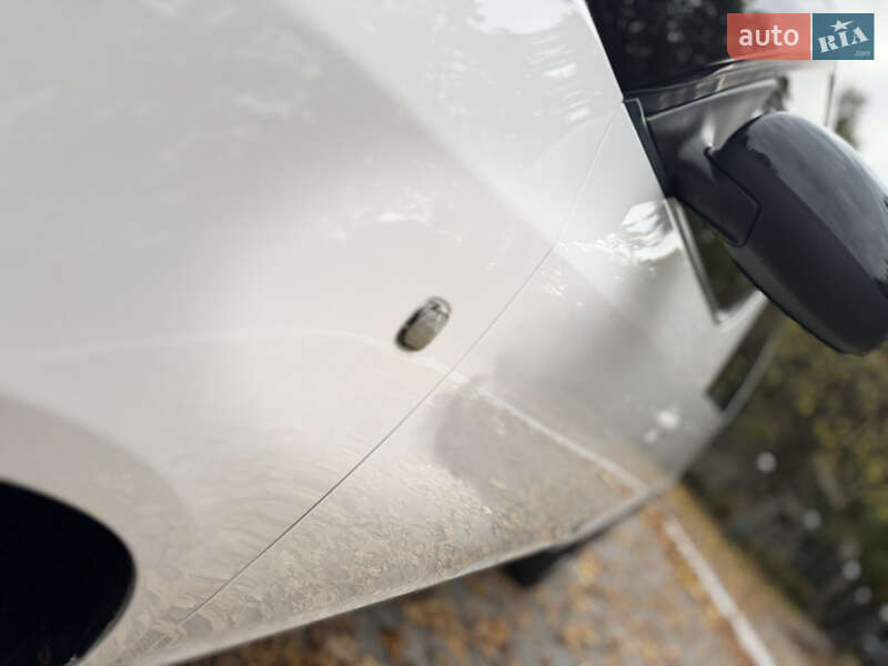 Микровэн Skoda Roomster 2007 в Дрогобыче фото 31 Микровэн Skoda Roomster 2007 в Дрогобыче