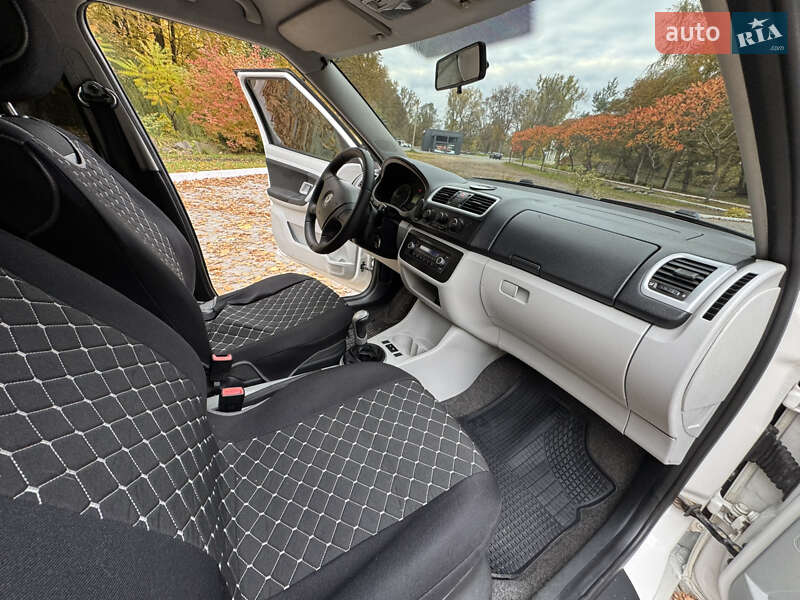 Микровэн Skoda Roomster 2007 в Дрогобыче фото 55 Микровэн Skoda Roomster 2007 в Дрогобыче