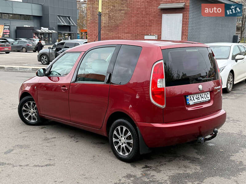 Микровэн Skoda Roomster 2006 в Харькове