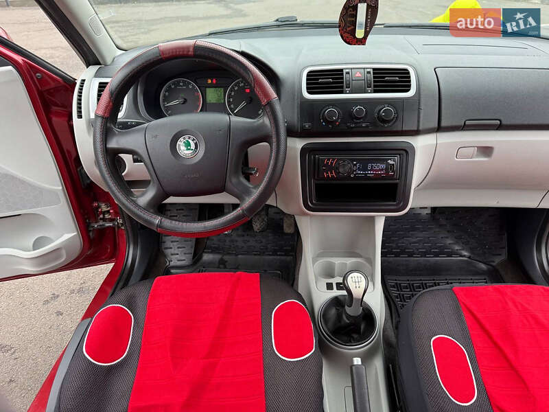 Микровэн Skoda Roomster 2006 в Харькове