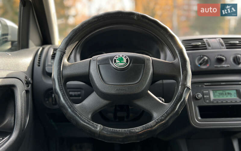 Микровэн Skoda Roomster 2011 в Львове фото 10 Микровэн Skoda Roomster 2011 в Львове