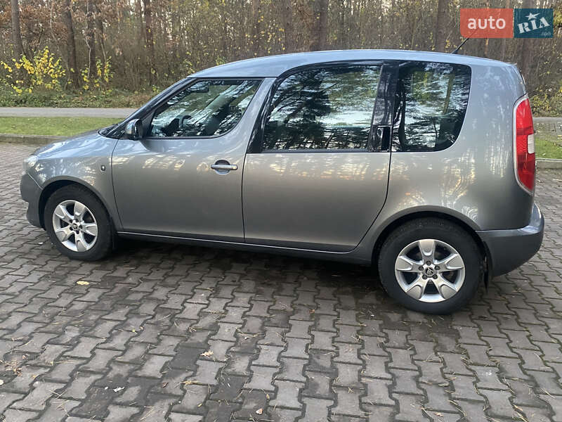 Микровэн Skoda Roomster 2013 в Новояворовске фото 8 Микровэн Skoda Roomster 2013 в Новояворовске