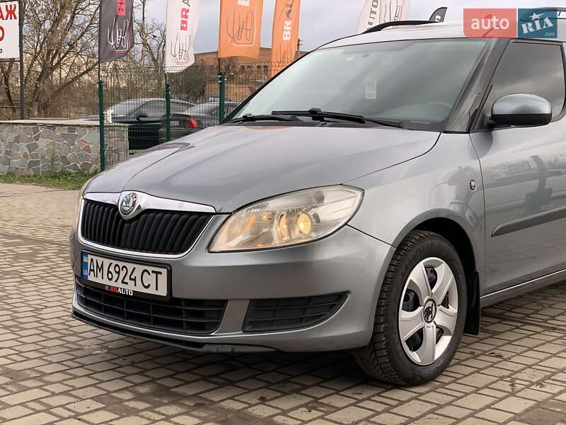 Мікровен Skoda Roomster 2011 в Бердичеві фото 4 Мікровен Skoda Roomster 2011 в Бердичеві