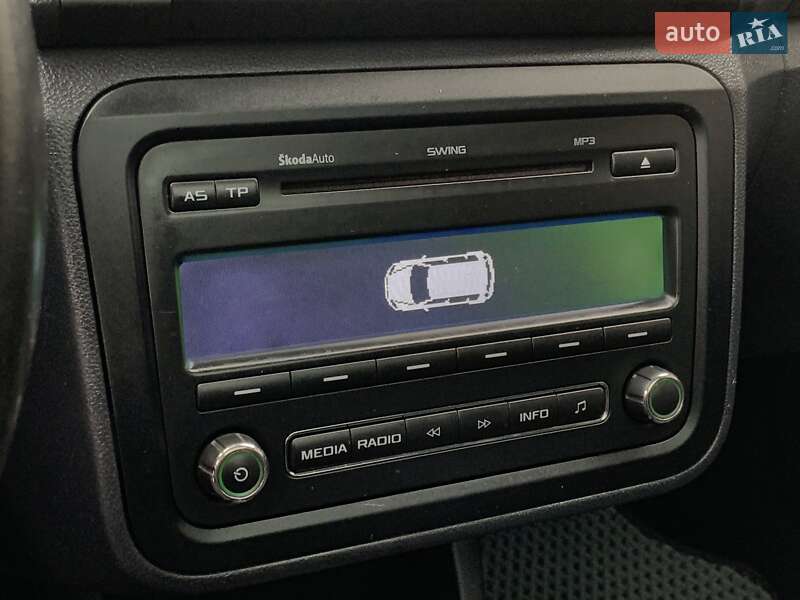 Мікровен Skoda Roomster 2011 в Бердичеві фото 48 Мікровен Skoda Roomster 2011 в Бердичеві