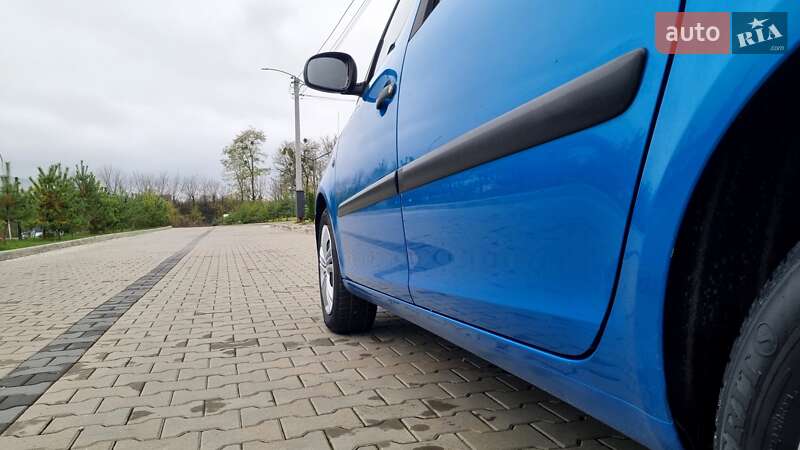 Микровэн Skoda Roomster 2009 в Луцке фото 60 Микровэн Skoda Roomster 2009 в Луцке