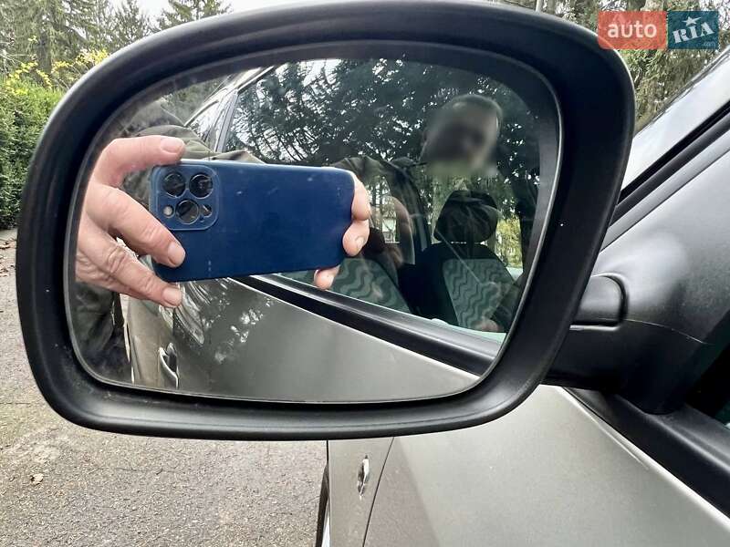 Микровэн Skoda Roomster 2008 в Умани фото 22 Микровэн Skoda Roomster 2008 в Умани