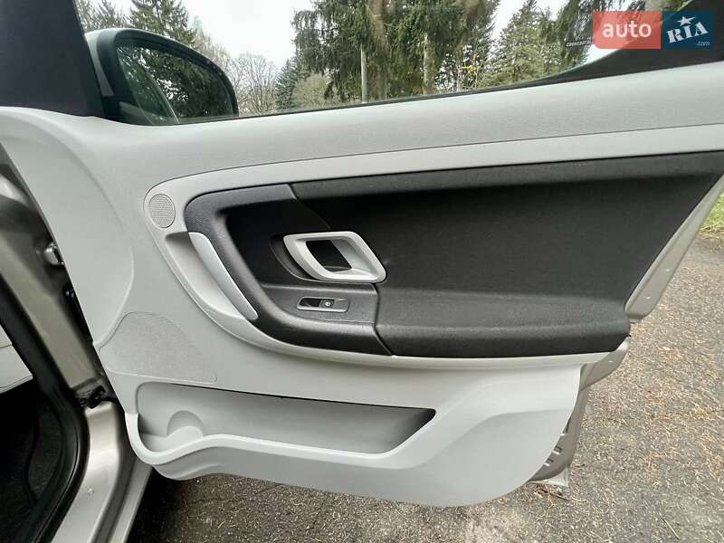 Микровэн Skoda Roomster 2008 в Умани фото 54 Микровэн Skoda Roomster 2008 в Умани