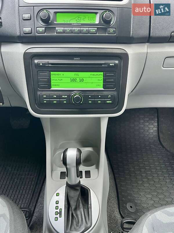 Микровэн Skoda Roomster 2008 в Умани фото 63 Микровэн Skoda Roomster 2008 в Умани