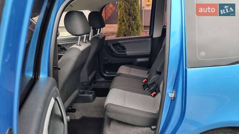 Микровэн Skoda Roomster 2009 в Луцке