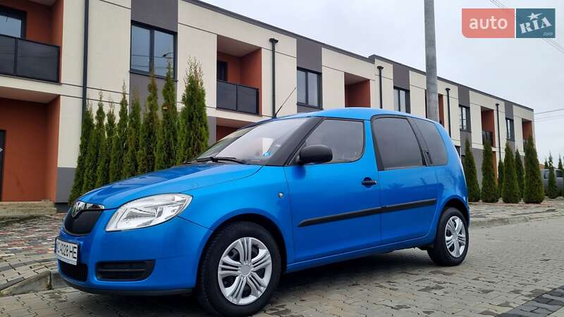Микровэн Skoda Roomster 2009 в Луцке