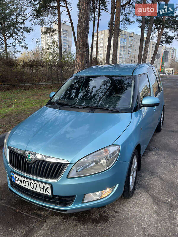 Микровэн Skoda Roomster 2013 в Житомире