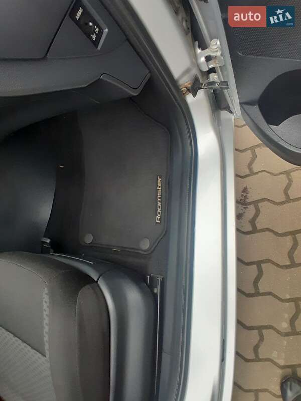 Мікровен Skoda Roomster 2013 в Івано-Франківську фото 18 Мікровен Skoda Roomster 2013 в Івано-Франківську