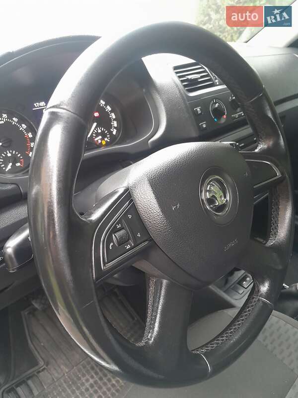 Мікровен Skoda Roomster 2013 в Івано-Франківську фото 16 Мікровен Skoda Roomster 2013 в Івано-Франківську