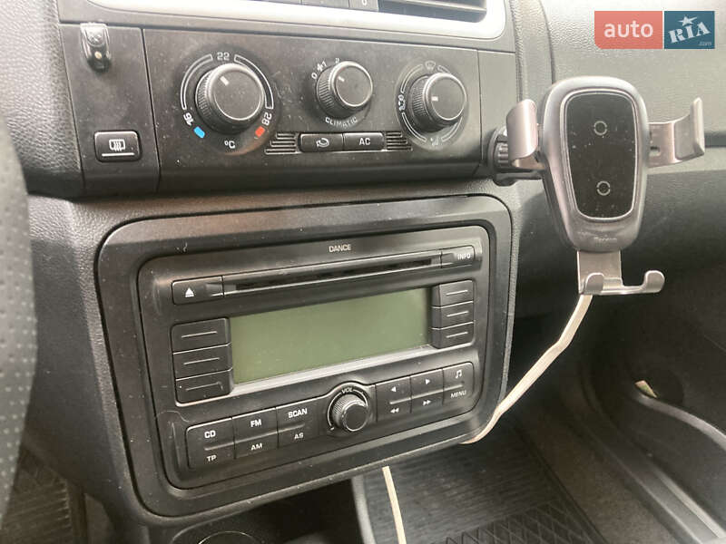 Мікровен Skoda Roomster 2010 в Києві фото 11 Мікровен Skoda Roomster 2010 в Києві