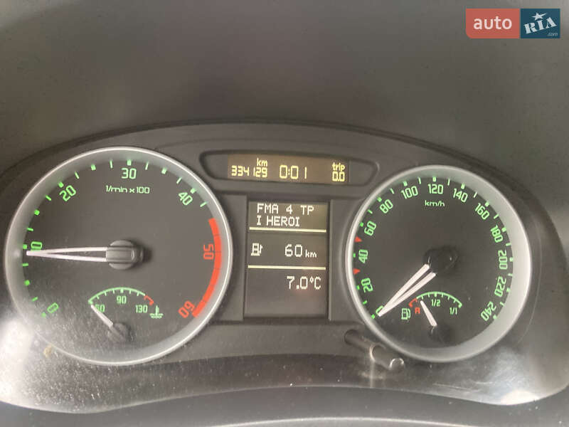 Мікровен Skoda Roomster 2010 в Києві фото 15 Мікровен Skoda Roomster 2010 в Києві