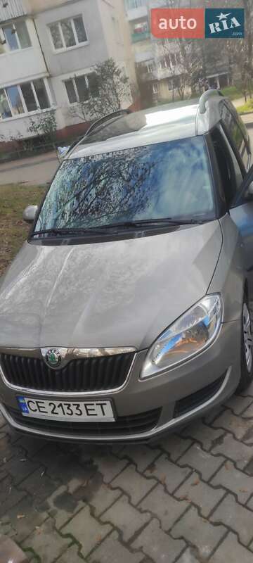 Skoda Roomster 2011