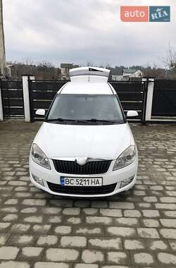 Микровэн Skoda Roomster 2010 в Новояворовске